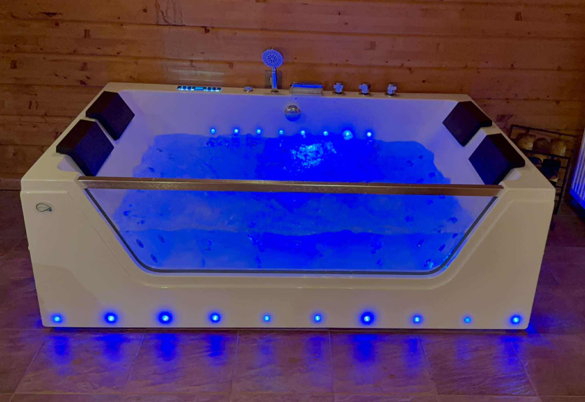 Suite Di Legno Atena