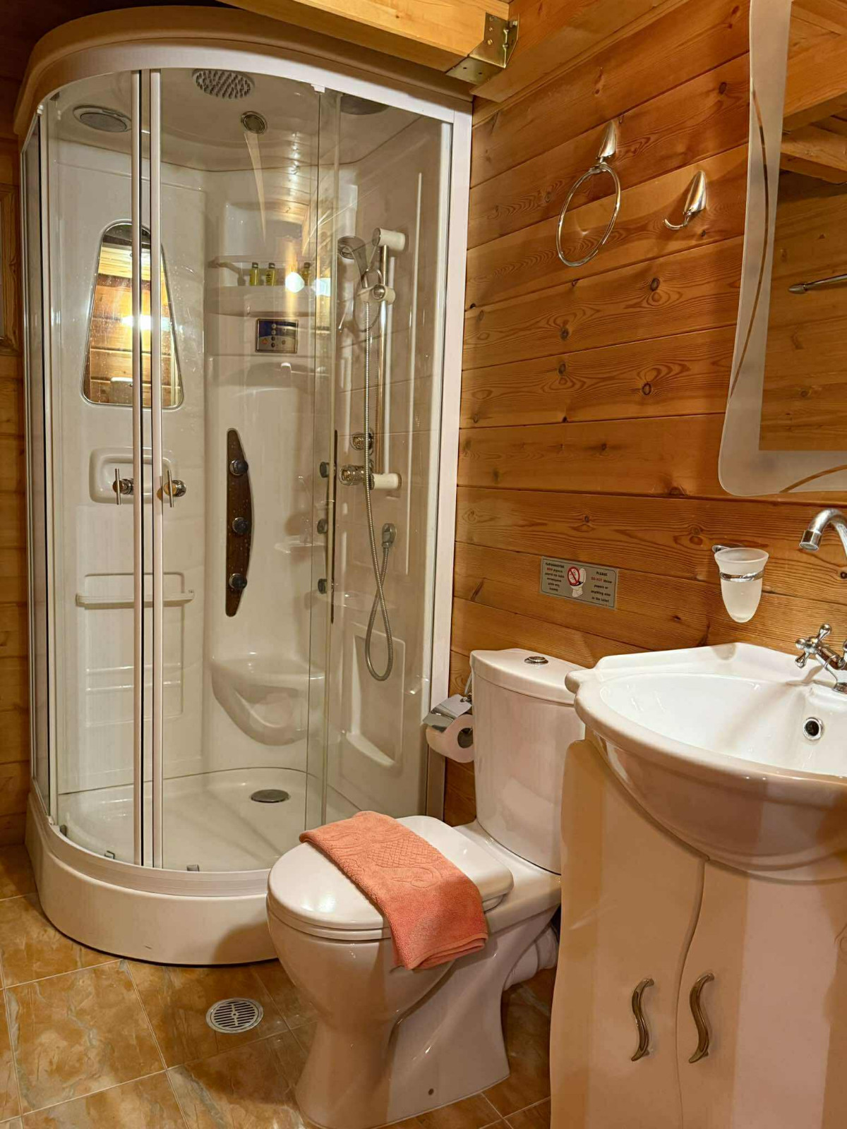 Suite Di Legno Atena